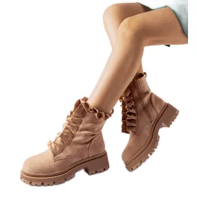 Bottines beiges à volants, éco-daim Sterpito