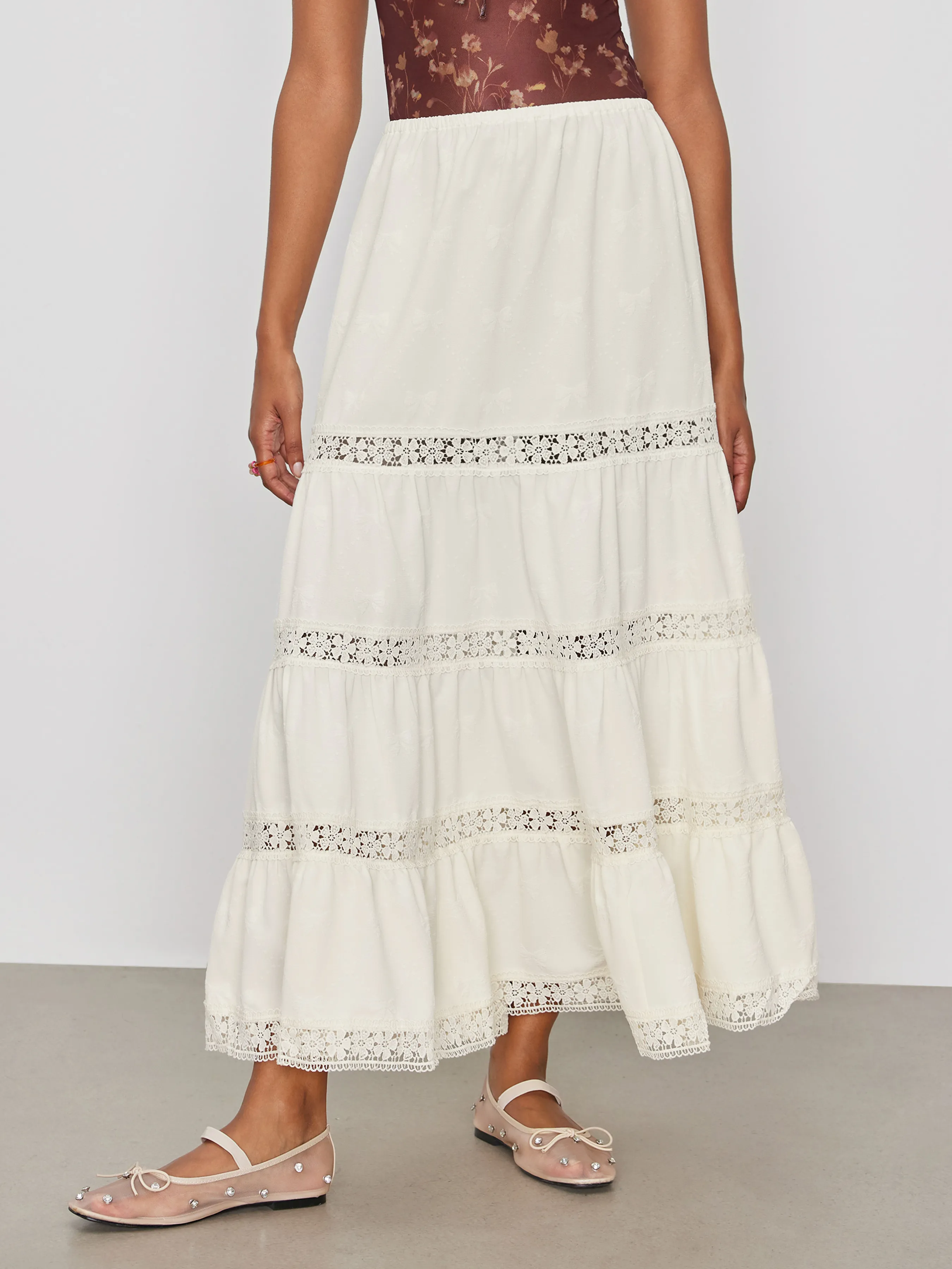  Jupe maxi à volants floraux tissés à taille mi-haute et à volants superposés