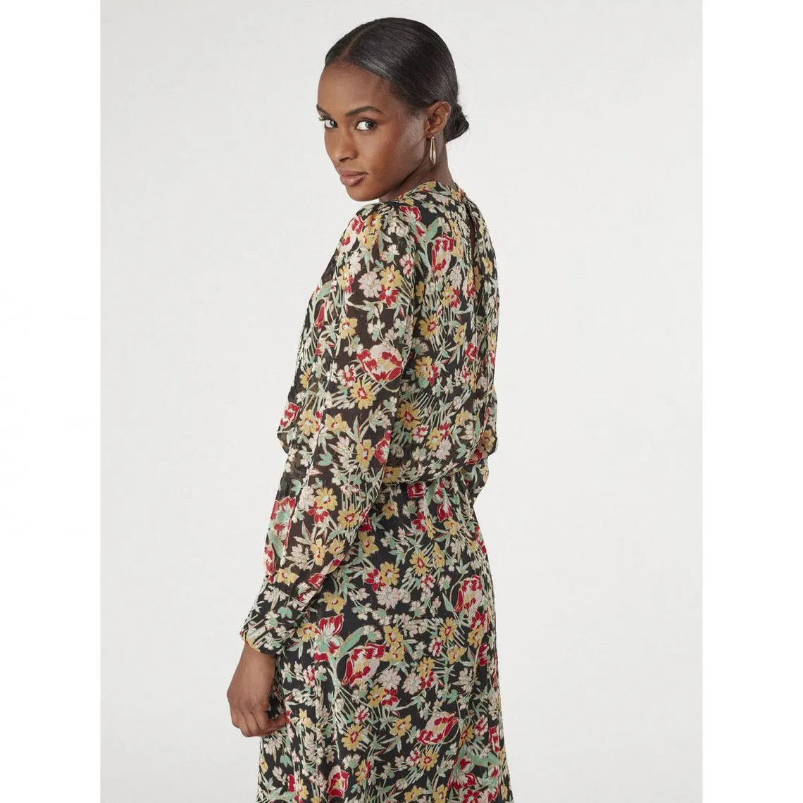 Robe longue cintrée ouverture poitrine noir | 3 Suisses