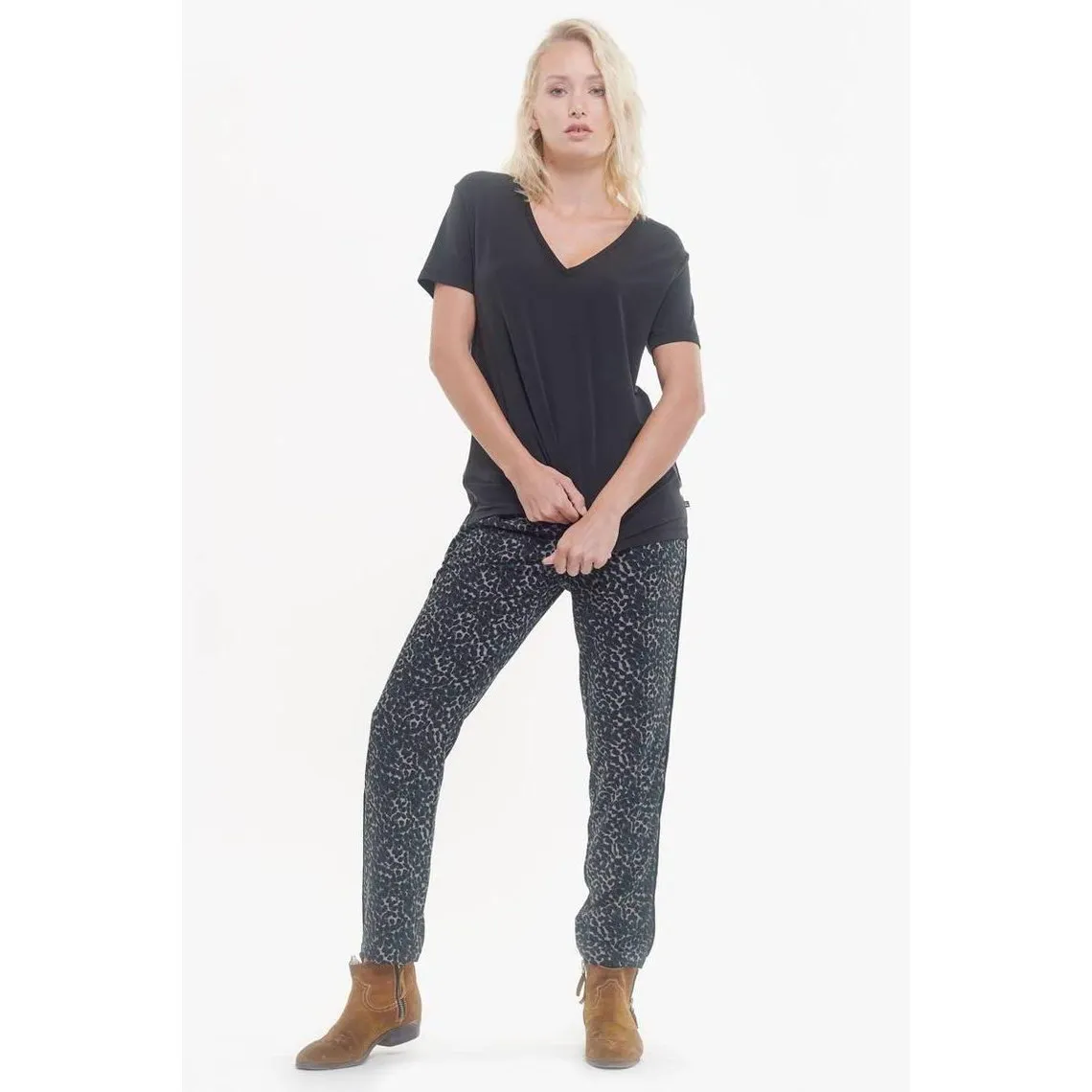 T-shirt Lola noir en coton modal | 3 Suisses